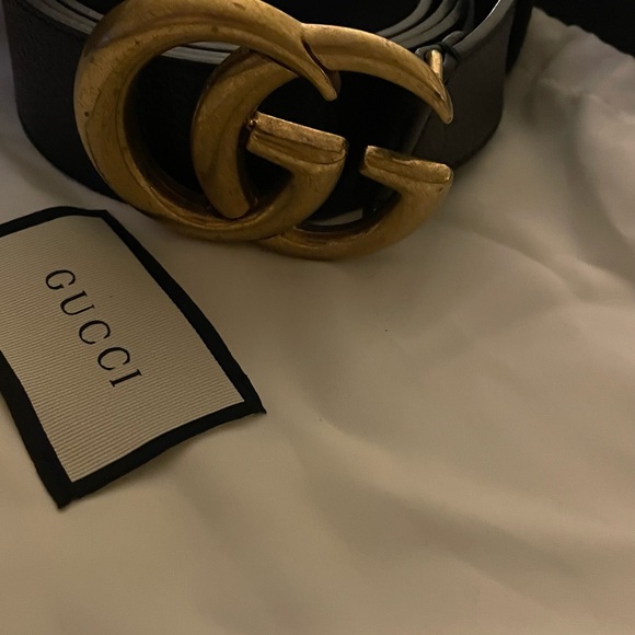 Black gucci belt used few times only! In very good condition( bag and box) - Picture 4 of 4